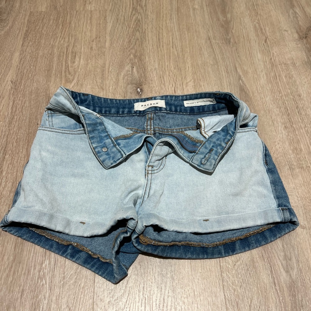 Pacsun Two Tone Mom Short